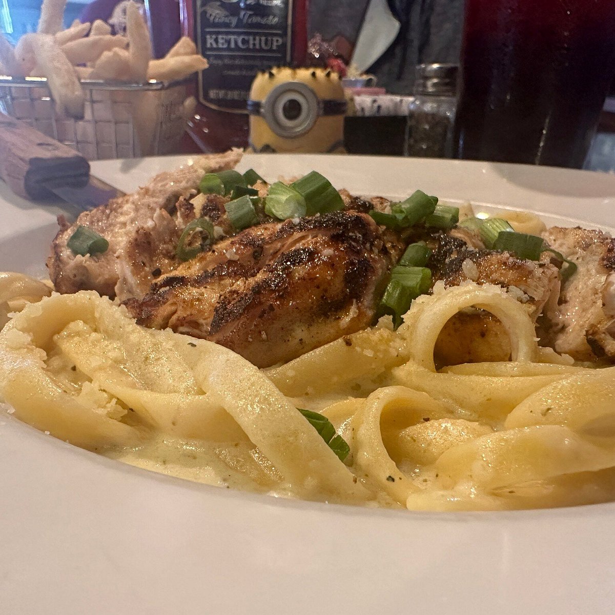 Lucky Bull Grill signature dishes Roasted Garlic Alfredo
Hand-Battered Country Fried Steak
Caribbean Jerk Chicken